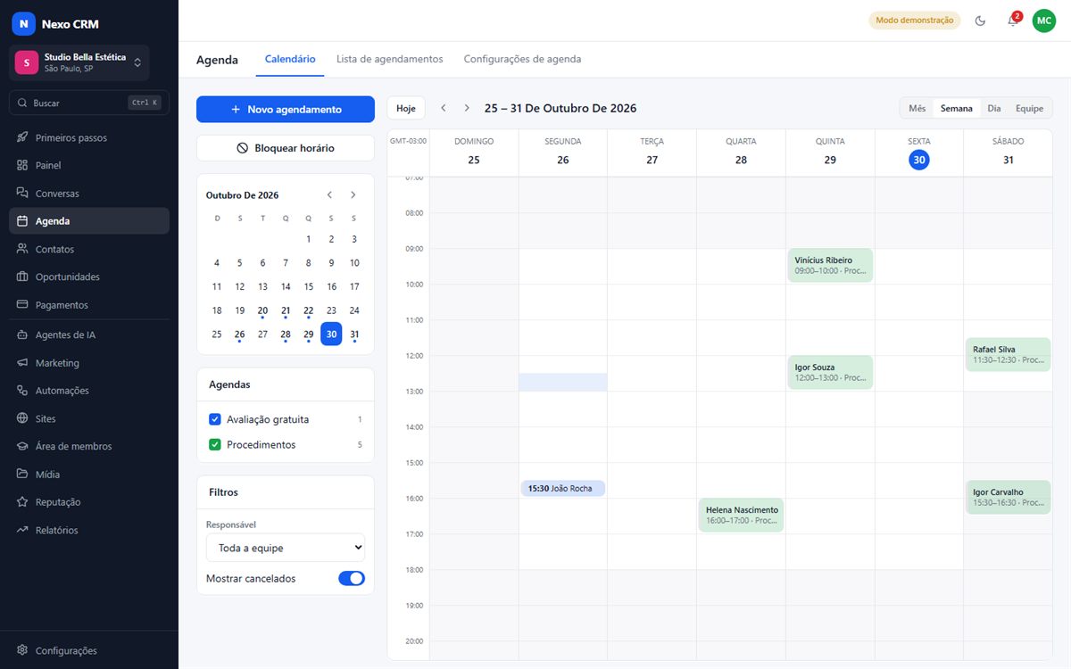 Agenda semanal do Nexo com agendamentos de avaliação e procedimentos, calendário do mês e filtros por agenda e responsável.